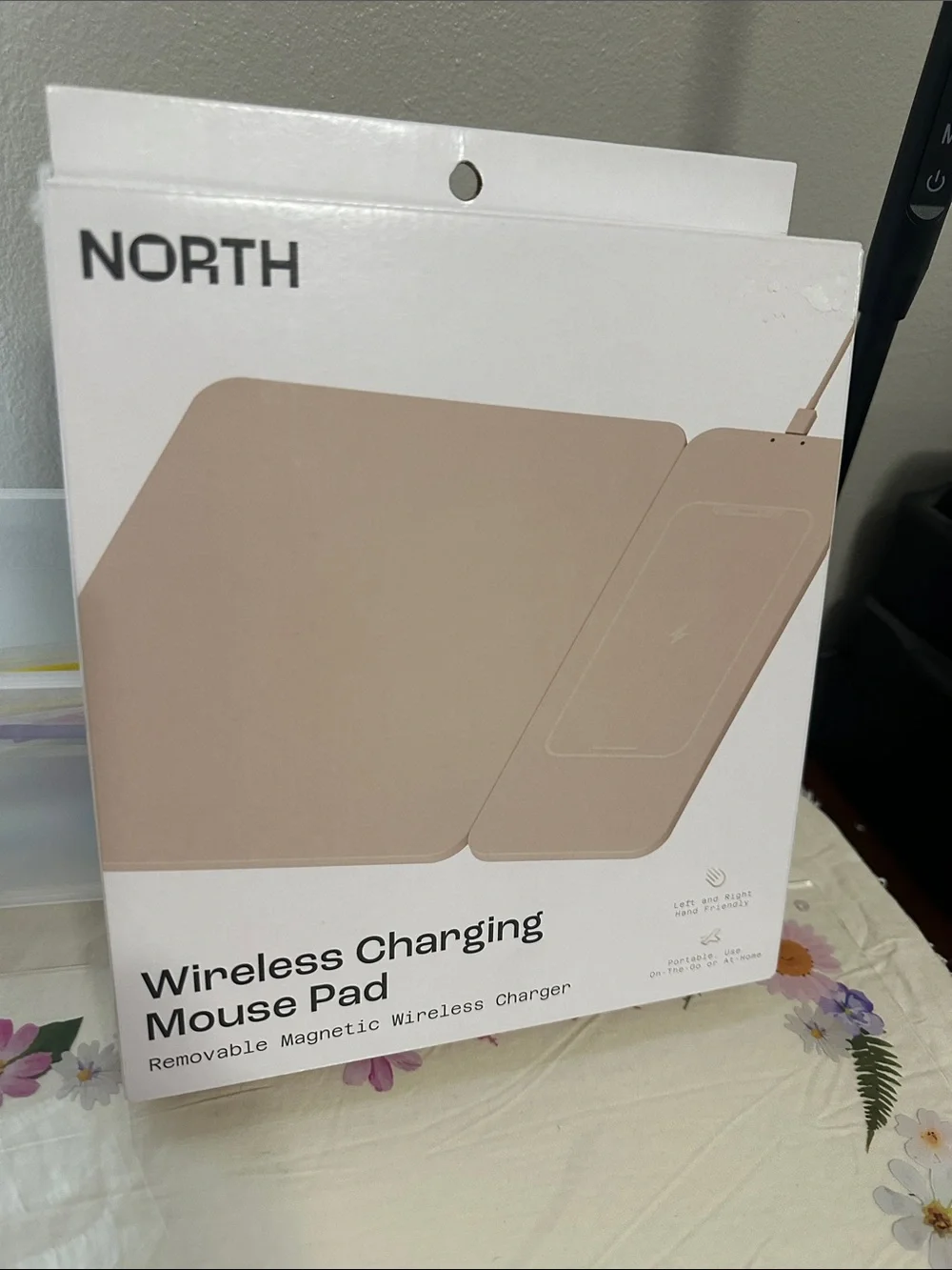 NORTH Wireless Charging Mouse Pad - NWT